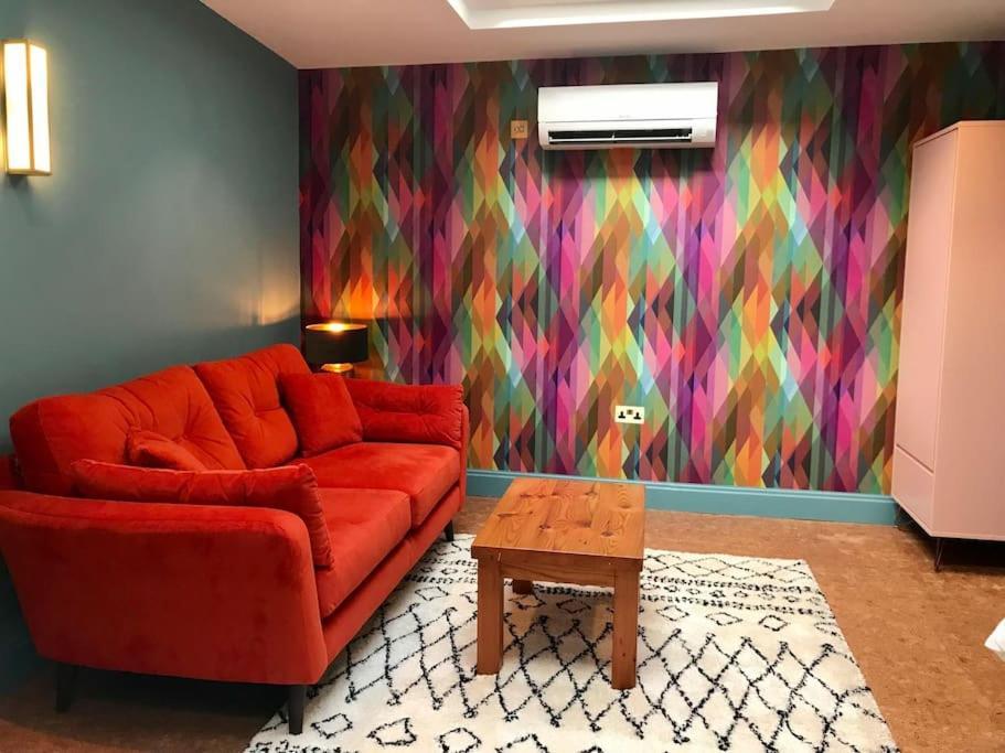 Stylish Notting Hill Air Conditioned Studio Лондон Экстерьер фото